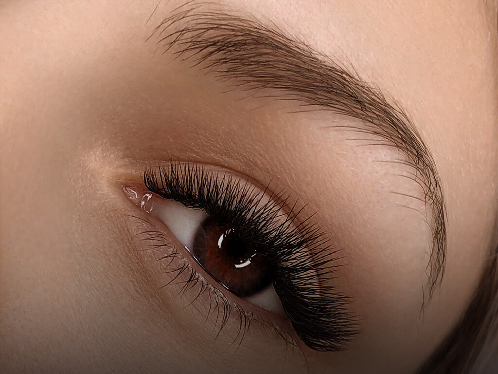 Russian Volume lash extensions