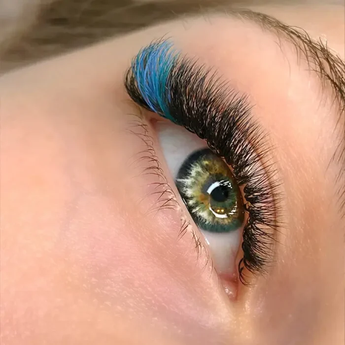 colored lashes