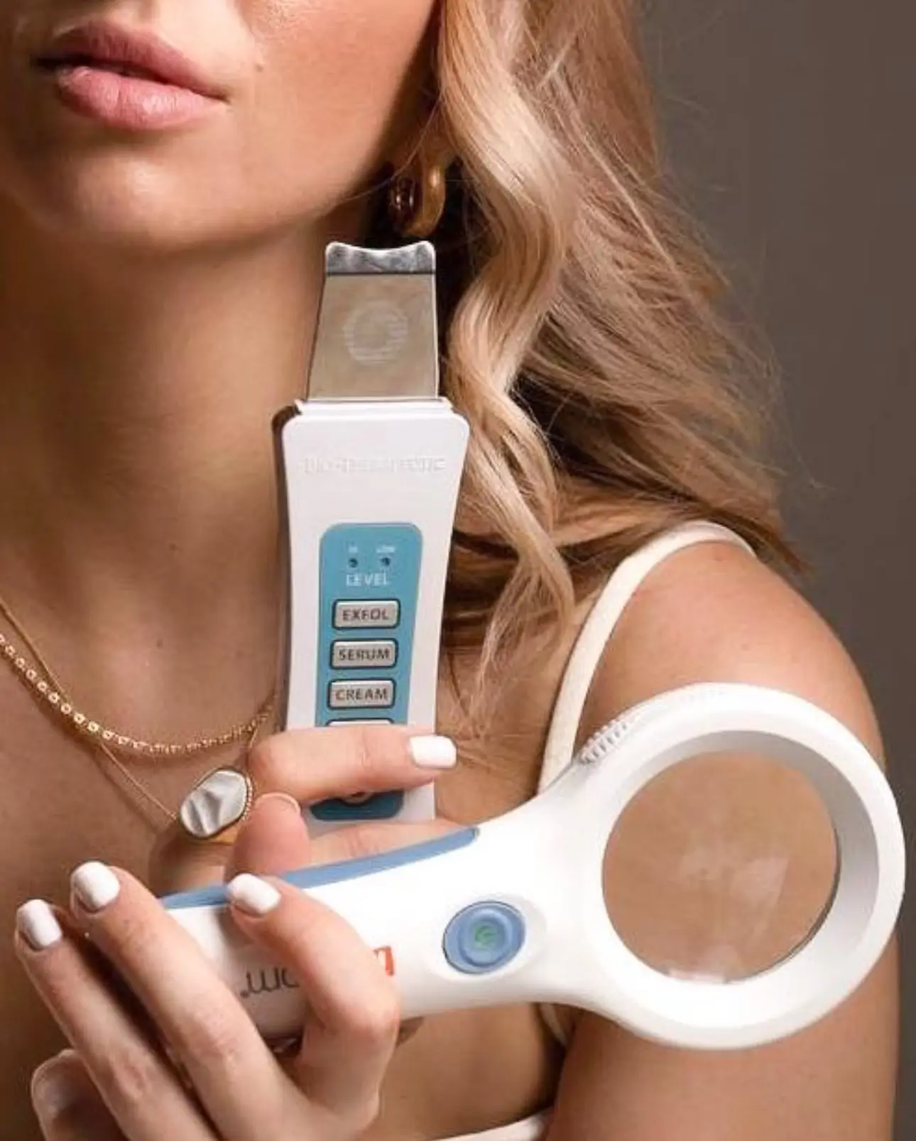 Ultrasonic Facial